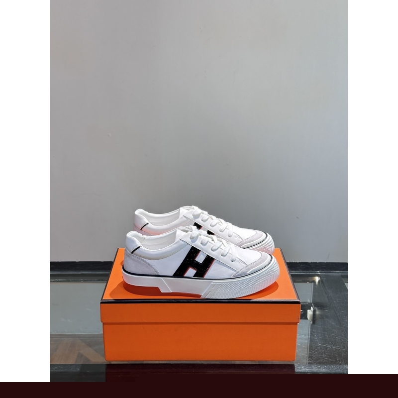 H**mes sneakers